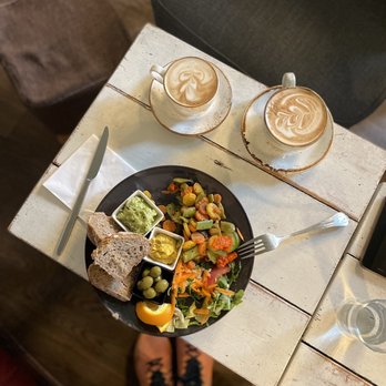 Aprilkind - Breakfast & Brunch Near Me - Berlin, BE Aprilkind - Breakfast & Brunch Near Me - Berlin, BE