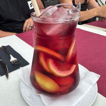 La Cuineta D'en Pep - Best sangria ever! - Spanish Near Me - Barcelona, B La Cuineta D'en Pep - Best sangria ever! - Spanish Near Me - Barcelona, B