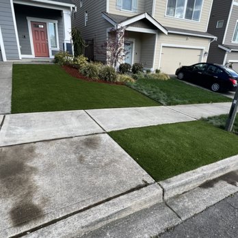 Pro Landscaping - Synthetic turf - Landscaping Near Me - Tacoma, Washington