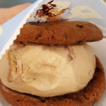 CREAM - Choc chip w churro ic - Desserts Near Me - Concord, California