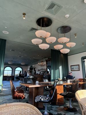 Bar Genevieve by null