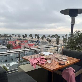 Kassi - Bars Near Me - Venice, California
