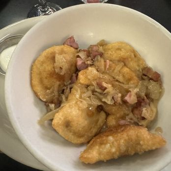 Veselka - Ukrainian Near Me - New York, New York