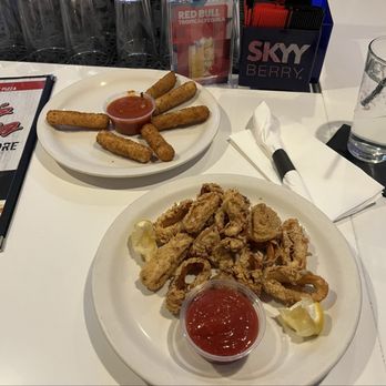 Pizzeria Ora - Chicago Style Pizza - Pizza Near Me - Chicago, Illinois Pizzeria Ora - Chicago Style Pizza - Pizza Near Me - Chicago, Illinois