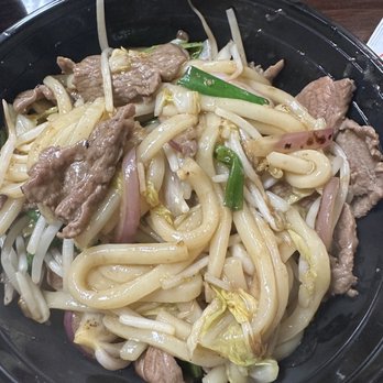 Wadaya - Beef stir fried udon - Japanese Near Me - Bryn Mawr, Pennsylvania Wadaya - Beef stir fried udon - Japanese Near Me - Bryn Mawr, Pennsylvania