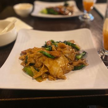 Wild Ginger - N13. Pad See Elw - Asian Fusion Near Me - Brooklyn, New York