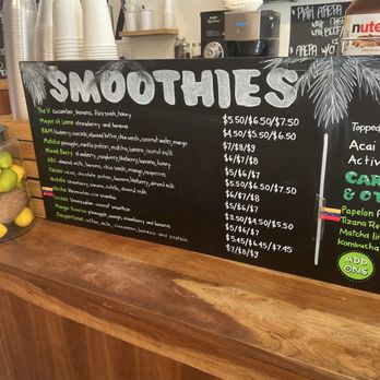 11 Degrees North - Coffee & Tea Near Me - Chicago, Illinois