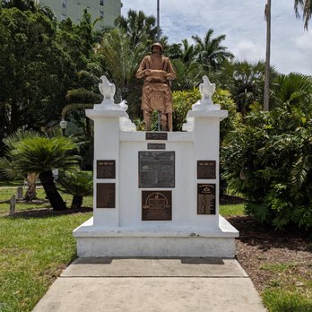 82nd Airborne Monument - 82nd Airborne Monument, Fort Myers - Public Art Near Me - Fort Myers, Florida