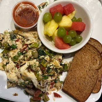 EJ's Bayfront Cafe - Naples - Healthy menu - egg white scramble - New American Near Me - Naples, Florida