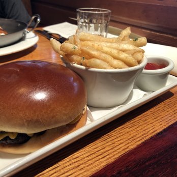 Glacier BrewHouse - Kids cheese burger and fries - American Near Me - Anchorage, Alaska Glacier BrewHouse - Kids cheese burger and fries - American Near Me - Anchorage, Alaska