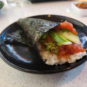 BittyFish Sushi - Spicy tuna handroll. My favorite. - Conveyor Belt Sushi Near Me - Lynnwood, Washington BittyFish Sushi - Spicy tuna handroll. My favorite. - Conveyor Belt Sushi Near Me - Lynnwood, Washington