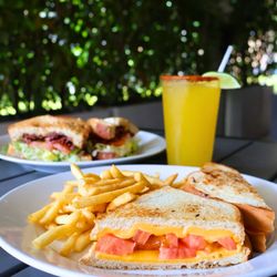 Legends Tavern & Grille - Lunch Specials