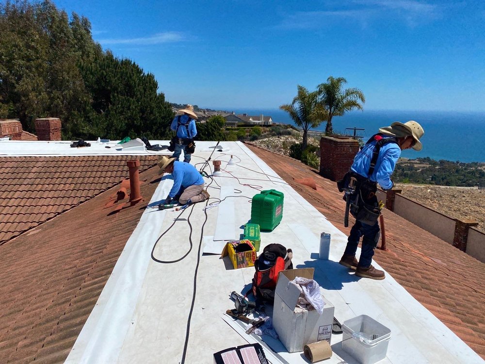 Slide of Roof Repair Specialist