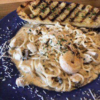 Coconut's Fish Cafe - Kamaole - Seafood Pasta - Seafood Near Me - Kihei, Hawaii