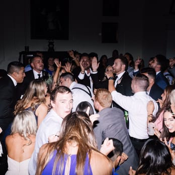RedShoe - Dancing non stop with Tony! Carondelet 10.02.15! - DJs Near Me