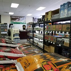 2 Green Thumbs Hydroponics & More
