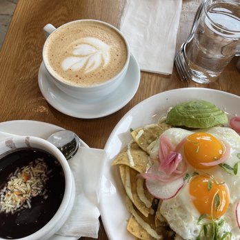Poached Kitchen - chiles verdes & dulce de leche latte - Breakfast & Brunch Near Me - Irvine, California Poached Kitchen - chiles verdes & dulce de leche latte - Breakfast & Brunch Near Me - Irvine, California
