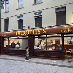 Dorothy's - Outside location