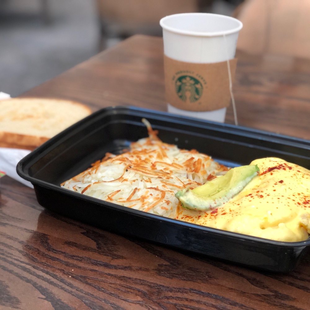 3SIXTY Bistro - Omelette with Dungeness crab, hashbrowns and sourdough toast - Bars Near Me - Burlingame, California