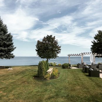 Edgewater Manor Restaurant - Venues & Event Spaces Near Me - Stoney Creek, Ontario Edgewater Manor Restaurant - Venues & Event Spaces Near Me - Stoney Creek, Ontario