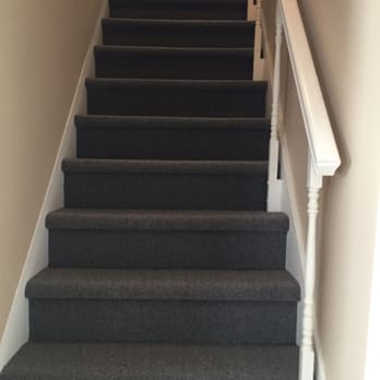 Barrys My Carpet - a staircase in a house - Carpeting Near Me - Freeport, New York Barrys My Carpet - a staircase in a house - Carpeting Near Me - Freeport, New York