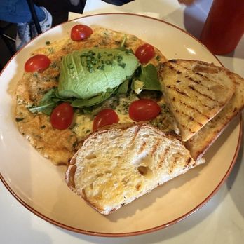 My Place Soho - Spinach & Avocado Omelette - Cafes Near Me - London, XGL My Place Soho - Spinach & Avocado Omelette - Cafes Near Me - London, XGL