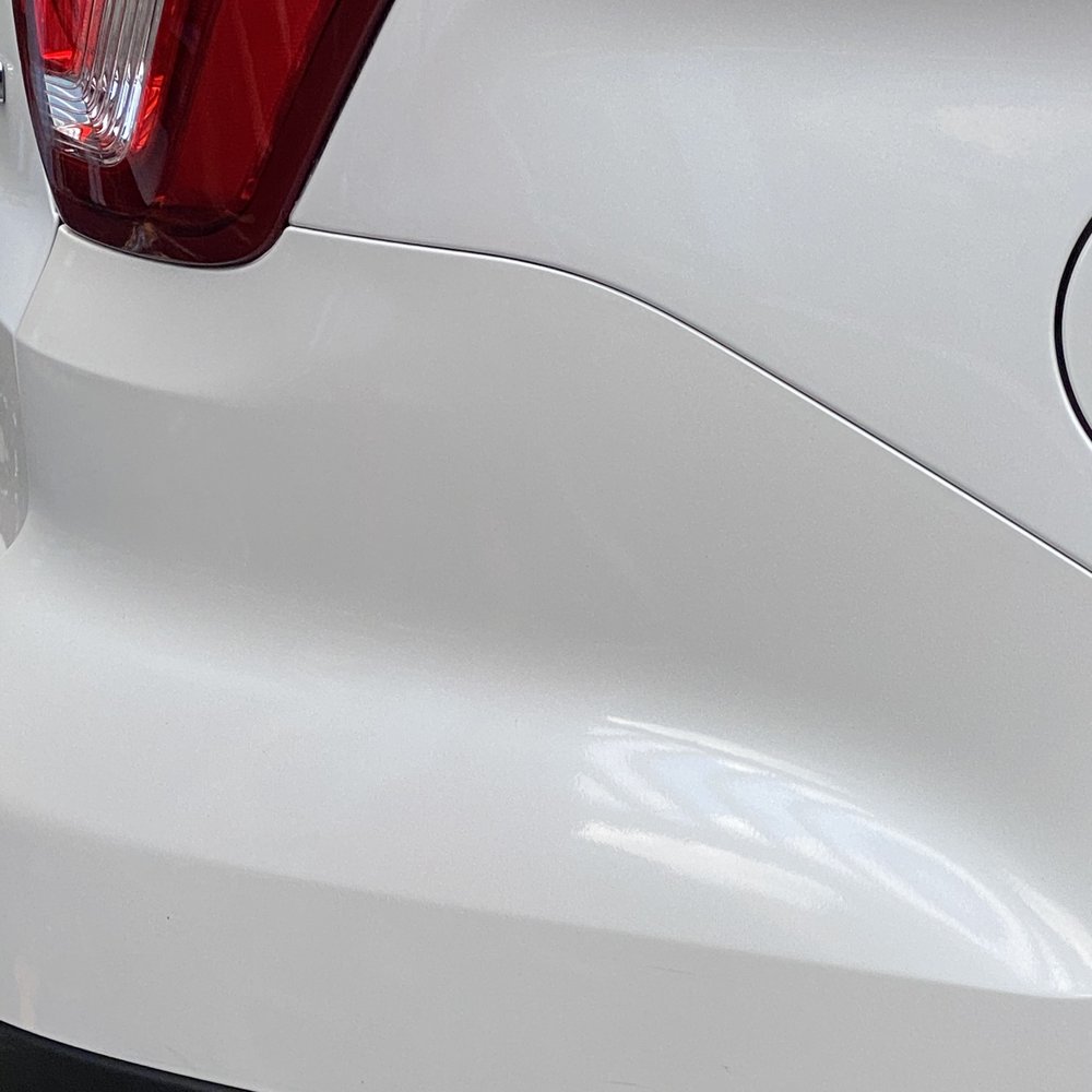 Caliber Collision - Significant Color variation from panel to bumper.  Other side matches perfectly - Body Shops Near Me - Boca Raton, Florida