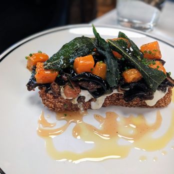 Da Toscano - Italian Near Me - New York, New York