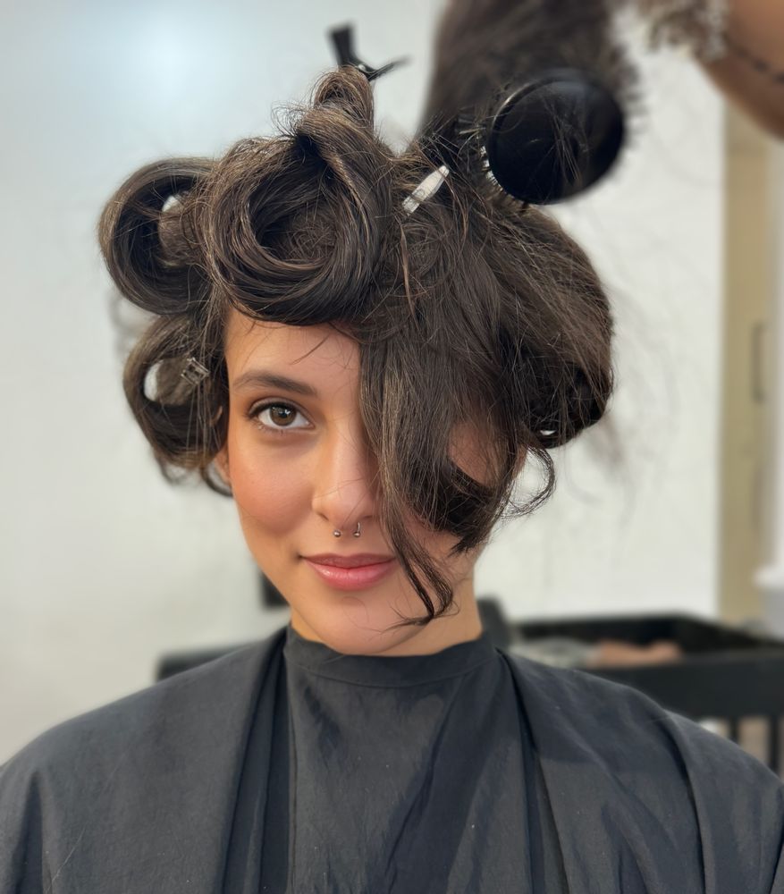 Reinaldo Salon Image