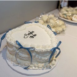 Mother Mousse Bakery