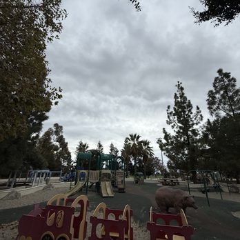 Heritage Community Park - Parks Near Me - Rancho Cucamonga, California