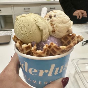 Wanderlust Creamery - Ice Cream & Frozen Yogurt Near Me - Los Angeles, California