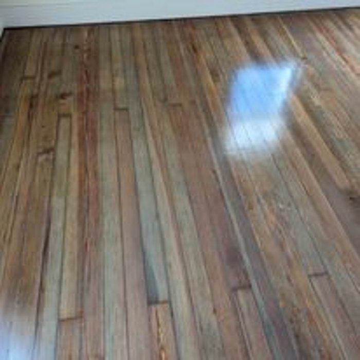 STAR FLOORING SERVICE Updated June 2024 9241 Goddard St, Overland