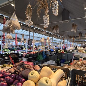 Mercado do Bolhão - Public Markets Near Me - Porto, 13 Mercado do Bolhão - Public Markets Near Me - Porto, 13