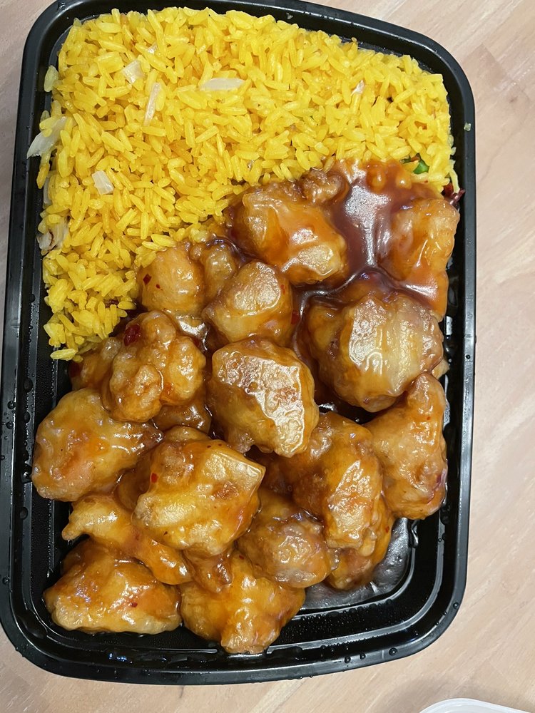 CHINA CHEF Updated September 2024 14 Photos & 19 Reviews 2159 Everglades Ln, The Villages