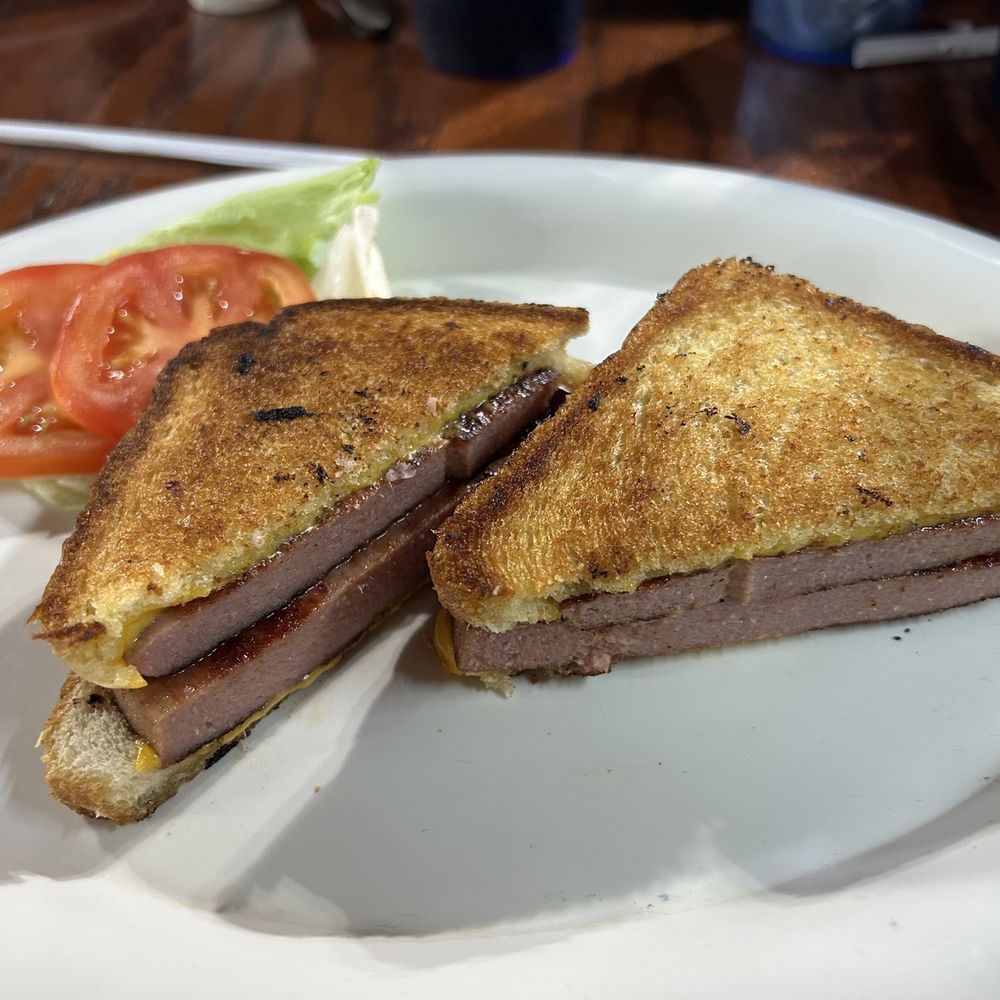 Sue’s Lakeview Restaurant - Fried Bologna - American Near Me - Owenton, Kentucky Sue’s Lakeview Restaurant - Fried Bologna - American Near Me - Owenton, Kentucky