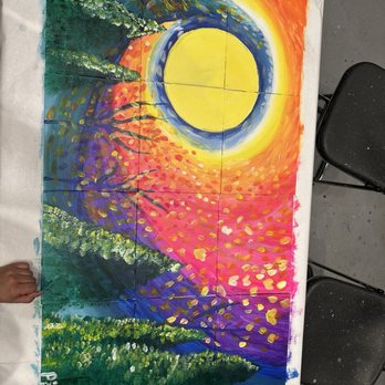 Pinot's Palette - Jigsaw painting - Paint & Sip Near Me - Pasadena, California Pinot's Palette - Jigsaw painting - Paint & Sip Near Me - Pasadena, California