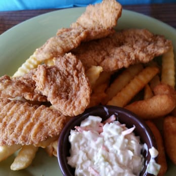 Showmars - Charlotte - 4pc chicken tender dinner with fries, hushpuppies and slaw with a side of tzatziki sauce - American Near Me - Charlotte, North Carolina Showmars - Charlotte - 4pc chicken tender dinner with fries, hushpuppies and slaw with a side of tzatziki sauce - American Near Me - Charlotte, North Carolina