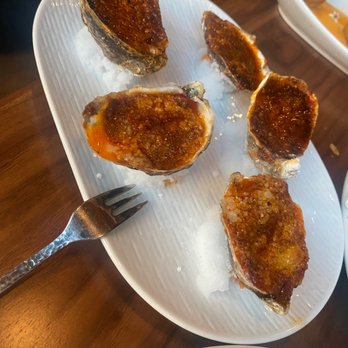 HIDE+SEEK - Grilled oysters - New American Near Me - Chicago, Illinois