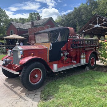 Maker's Mark Distillery - MM Firetruck - Tours Near Me - Loretto, Kentucky Maker's Mark Distillery - MM Firetruck - Tours Near Me - Loretto, Kentucky