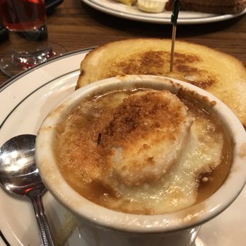 Mimi's Cafe - Mushroom & Brie Melt w/French Onion Soup - Breakfast & Brunch Near Me - Reno, Nevada