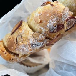 Almond twist... solid Almond twist... solid