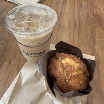 Mundae - Coffee cake muffin & salted caramel latte - Coffee & Tea Near Me - Whittier, California Mundae - Coffee cake muffin & salted caramel latte - Coffee & Tea Near Me - Whittier, California
