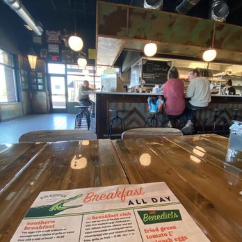 Backwater - View of the bar - Breakfast & Brunch Near Me - Melbourne, Florida