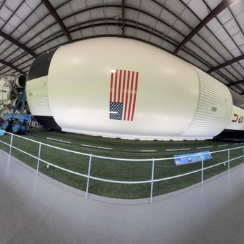 Space Center Houston - Saturn V rocket - Museums Near Me - Houston, Texas Space Center Houston - Saturn V rocket - Museums Near Me - Houston, Texas