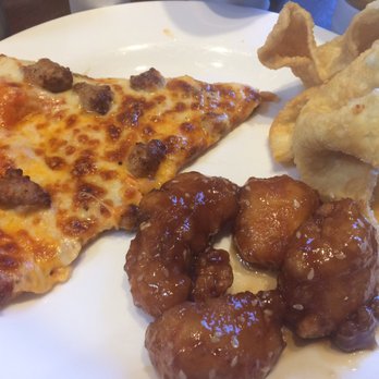 Hy-Vee Market Grille - Sausage pizza, sesame chicken and crab Rangoon. - Breakfast & Brunch Near Me - Springfield, Illinois Hy-Vee Market Grille - Sausage pizza, sesame chicken and crab Rangoon. - Breakfast & Brunch Near Me - Springfield, Illinois