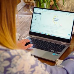 Charline Zeroual - Virtual Personal Styling