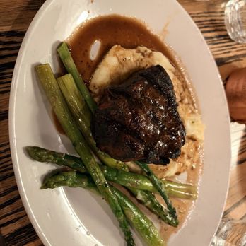 Casadoro - Filet with mashed potatoes and asparagus - Cocktail Bars Near Me - Newington, Connecticut Casadoro - Filet with mashed potatoes and asparagus - Cocktail Bars Near Me - Newington, Connecticut