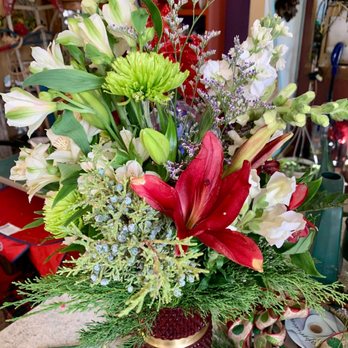 Posy Palace - Florists Near Me - Belle Fourche, South Dakota