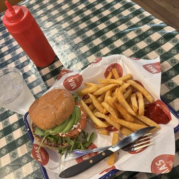 Mia's Table - turkey burger minus cranberry - Southern Near Me - Cypress, Texas